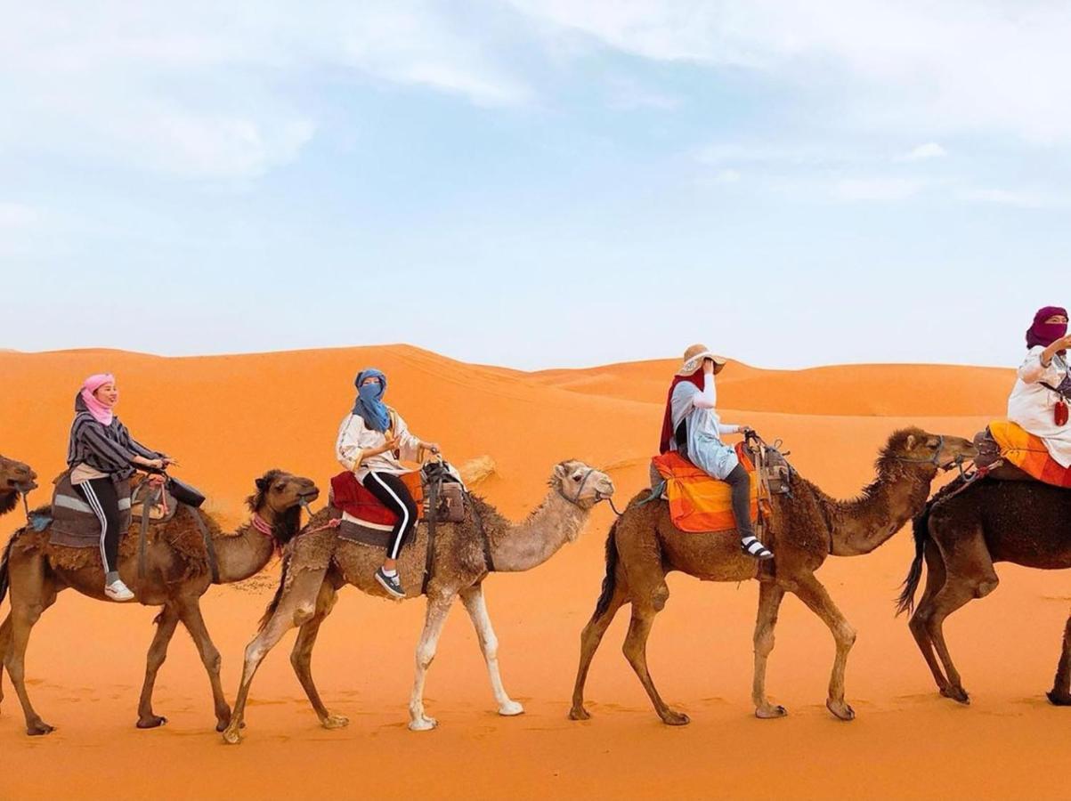 Merzouga Luxury Camp Экстерьер фото