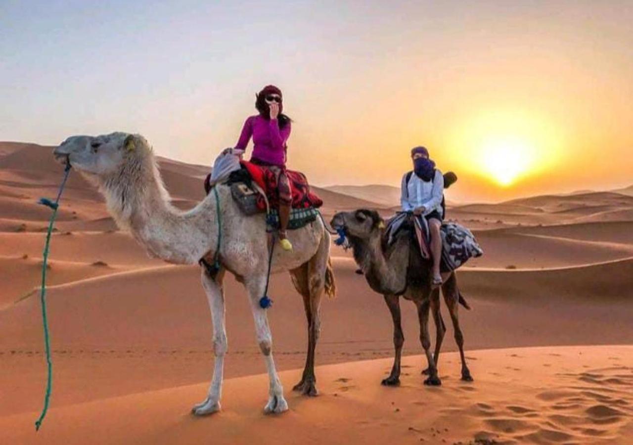 Merzouga Luxury Camp Экстерьер фото