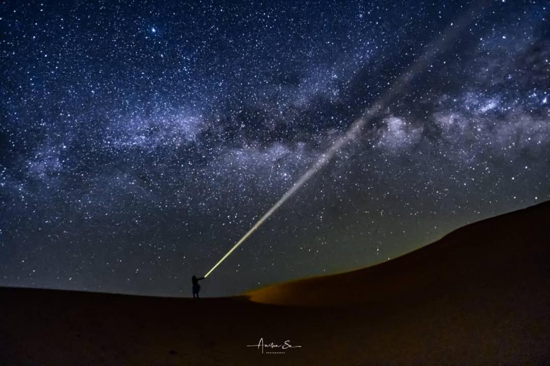 Merzouga Luxury Camp Экстерьер фото