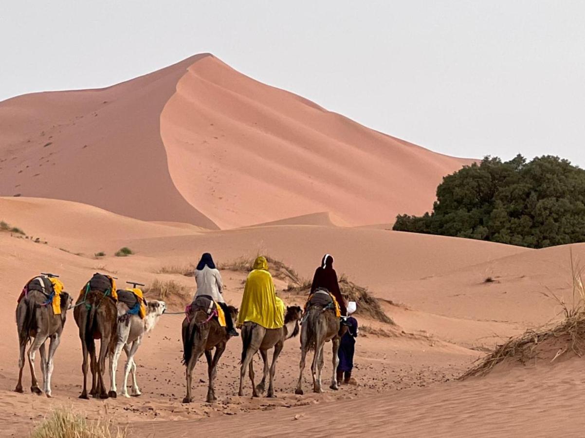 Merzouga Luxury Camp Экстерьер фото