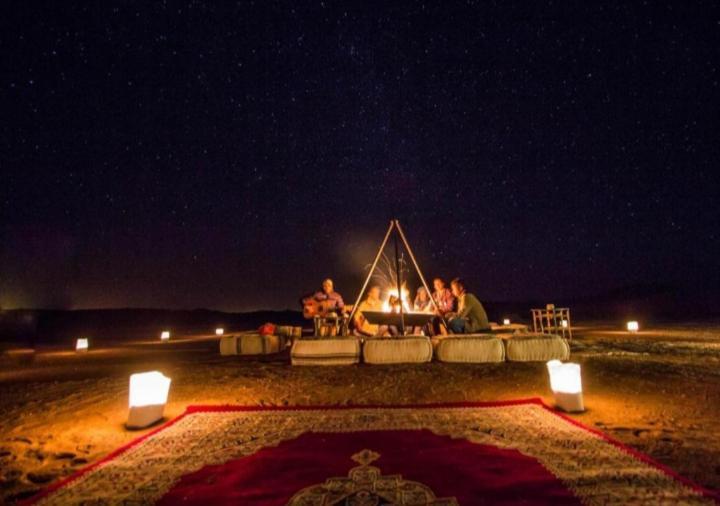 Merzouga Luxury Camp Экстерьер фото